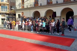 Els escolars de Nules inauguren les VII Jornades Educatives amb música