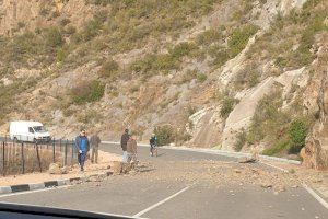 La Generalitat actuarà en la carretera entre Alfondeguilla i la Vall d'Uixó per a previndre solsides de pedres