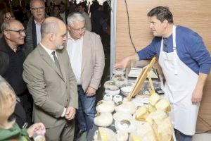 Andilla participa en el proyecto “Del Bosque a tu Casa” presentado en la inauguración de la V edición de FIVATRUF - (foto 6)