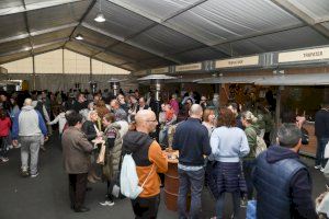 Andilla participa en el proyecto “Del Bosque a tu Casa” presentado en la inauguración de la V edición de FIVATRUF - (foto 10)