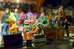 Villajoyosa celebra el Carnaval con un desfile y una fiesta de disfraces en el parque de la Barbera - (foto 5) Villajoyosa celebra el Carnaval con un desfile y una fiesta de disfraces en el parque de la Barbera - (foto 5)