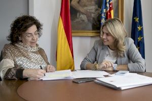 Barrachina promueve el espíritu de superación, unidad y fortaleza en los actos conmemorativos del Día de la Mujer de la mano de Irene Villa