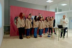 El Ajuntament de Dénia presenta unos pictogramas inclusivos para las Fallas