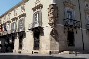 Bienestar Social saca a licitación la cafetería del Centro de Mayores de Desamparados que está sin servicio desde hace cuatro años Bienestar Social saca a licitación la cafetería del Centro de Mayores de Desamparados que está sin servicio desde hace cuatro años