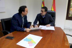 La Diputación de Castellón adjudica el contrato para que los municipios adheridos a la Central de Compras ahorren en su factura eléctrica La Diputación de Castellón adjudica el contrato para que los municipios adheridos a la Central de Compras ahorren en su factura eléctrica