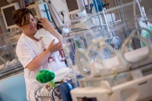 El Hospital de Manises alcanza los 20.000 nacimientos