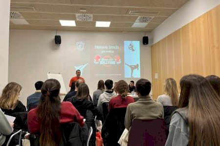 El Ayuntamiento de Quart de Poblet forma a clubes y personal técnico para prevenir el bullying en el deporte