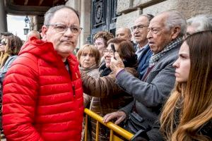 El porter de l'edifici de Campanar, Julián García Antón, rebrà la Distinció de la Generalitat
