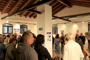 Inauguració de l'exposició "8 de Març: 8 dones, 8 ceramistes" a Manises