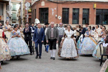 Burriana celebra los actos del Homenaje Fallero a Salvador Boix y entrega de recompensas a las comisiones falleras