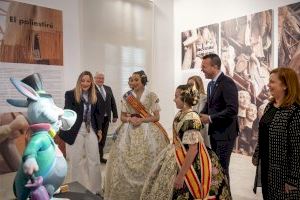 La Diputació de València i les Falleres Majors de València donen la benvinguda a unes Falles de traca - (foto 2)