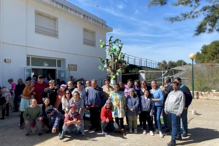 El centro ocupacional Camp de Túria “crema” su falla