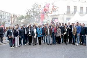 Borriana encén la metxa de les falles amb la Nit de la Plantà