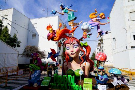 La Falla Joventut vuelve a hace doblete en Benetússer