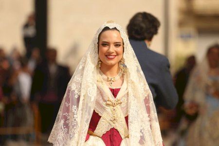 Ofrena Falles 2024 València | Busca't en l'Ofrena del dilluns 18 de març