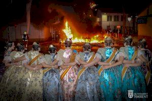 El fuego de la cremà pone el broche final a las Fallas 2024 de Torrent - (foto 10)