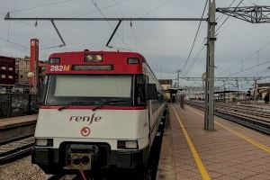 Cocemfe denuncia un caso de discriminación a un discapacitado que intentó ir en Cercanías desde Sagunto a la mascletà de València