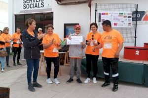 La Cursa Solidària de la Dona de Benitatxell recauda 700 euros para Aprosdeco
