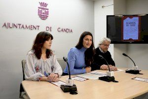 Gandia celebra el Día Mundial del Teatro con actuaciones, espectáculos de calle y música