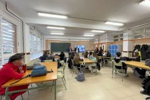 El projecte Espill de carrer conclou la programació del 25-N a Sagunt