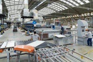 Desconvocada la huelga de la cerámica tras el acuerdo alcanzado entre ASCER y los sindicatos
