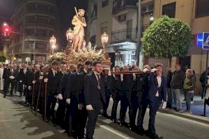 La cofradía del Ecce Homo procesiona la noche del Jueves Santo en Villajoyosa