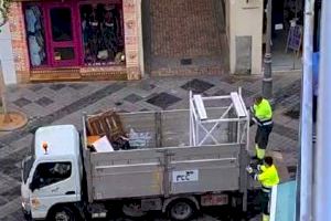 El PSOE critica que la empresa de la basura realice tareas propias de los servicios técnicos municipales