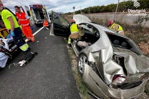 Un herido al salirse de la carretera CV-10 en Vila-real