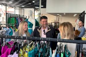 Barcala: “Alicante apuesta por dinamizar el comercio de proximidad en los barrios porque es imprescindible para la ciudad” Barcala: “Alicante apuesta por dinamizar el comercio de proximidad en los barrios porque es imprescindible para la ciudad”