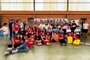 Benlloch avala la proyección del concurso de robótica del colegio Fundación Flors, Vilabot, como referente en innovación educativa