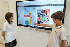 Aprender español en la provincia de Alicante está de moda: los inscritos al examen oficial crecen un 15%