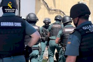 Colegios, centros deportivos, domicilios, garajes: Callosa de Segura vive una oleada de robos - (foto 3) Colegios, centros deportivos, domicilios, garajes: Callosa de Segura vive una oleada de robos - (foto 3)