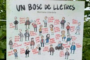 Burriana lleva la literatura a sus parajes naturales con 'Un bosc de lletres'