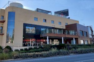 El albergue Serra Mariola del IVAJ en Muro de Alcoy celebra una jornada de puertas abiertas