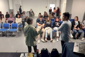 Festeros de diversos puntos de la provincia participan en el curso sobre el manejo de pólvora impartido en El Campello