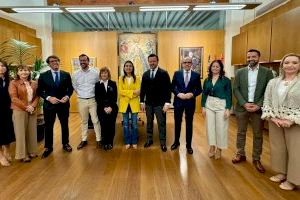 Ruth Merino destaca la importancia de Elche como polo industrial de la Comunitat Valenciana