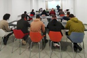 20 alumnos de Rafelbunyol asisten en el curso de Manipulador de Plaguicidas
