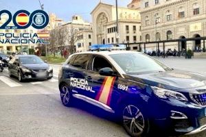 Arrestados los implicados en dos robos casi simultáneos en la zona Playa de San Juan de Alicante Arrestados los implicados en dos robos casi simultáneos en la zona Playa de San Juan de Alicante