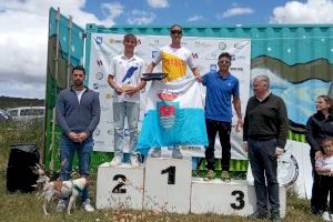 Ilya Stepanov subcampeón de España slalom funboard absoluto y campeón en la categoría sub-19 en el Campeonato de España de slalom-windsurf - (foto 2)