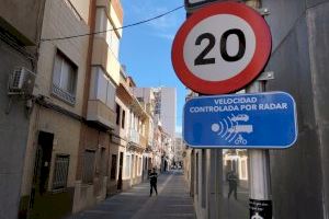 Radares en las calles de Burriana: La Policía controla la velocidad en varias zonas Radares en las calles de Burriana: La Policía controla la velocidad en varias zonas