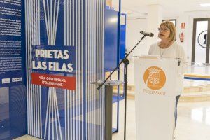 Picassent mostra objectes de la propaganda franquista en l'exposició “Prietas las filas”