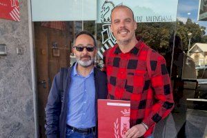 Ayuntamiento de Elda y Generalitat abordan la municipalización del Museo Etnológico y la siguiente fase del Plan Director del Castillo