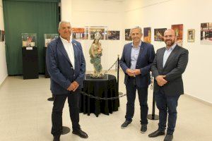 Exposición sobre el XXV aniversario de la coronación canónica de la Virgen del Pilar - (foto 2)