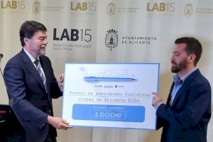 Un artículo sobre Hogueras y turismo gana el I Premio de Periodismo Turístico de Alicante - (foto 4)