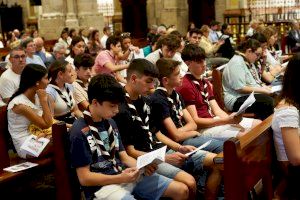 Vigilia de Pentecostés, en la Catedral, presidida por el Arzobispo, y simultáneamente en Lliria, Bocairent y el Grao de Gandia - (foto 6)