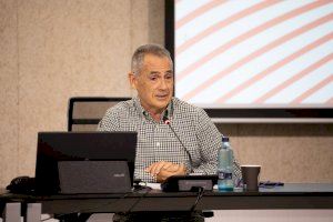 La UJI reconoce a sus deportistas de élite y presenta una nueva edición de las becas de la Cátedra Endavant Villarreal C.F. - (foto 10)