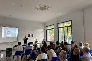 El Ayuntamiento de Alcalà-Alcossebre presenta los resultados de las excavaciones arqueológicas en la Cova dels Diablets - (foto 2)