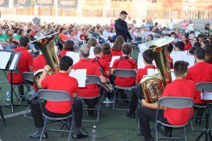 Torrent se llena de música con "Escola Canta" - (foto 13)