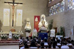 La Virgen de los Desamparados visita la parroquia Patriarca San José de Valencia y su colegio diocesano - (foto 5) La Virgen de los Desamparados visita la parroquia Patriarca San José de Valencia y su colegio diocesano - (foto 5)