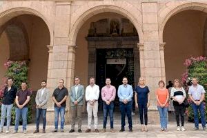 L'Ajuntament de Castelló guarda un minut de silenci per les víctimes de Benaguasil L'Ajuntament de Castelló guarda un minut de silenci per les víctimes de Benaguasil